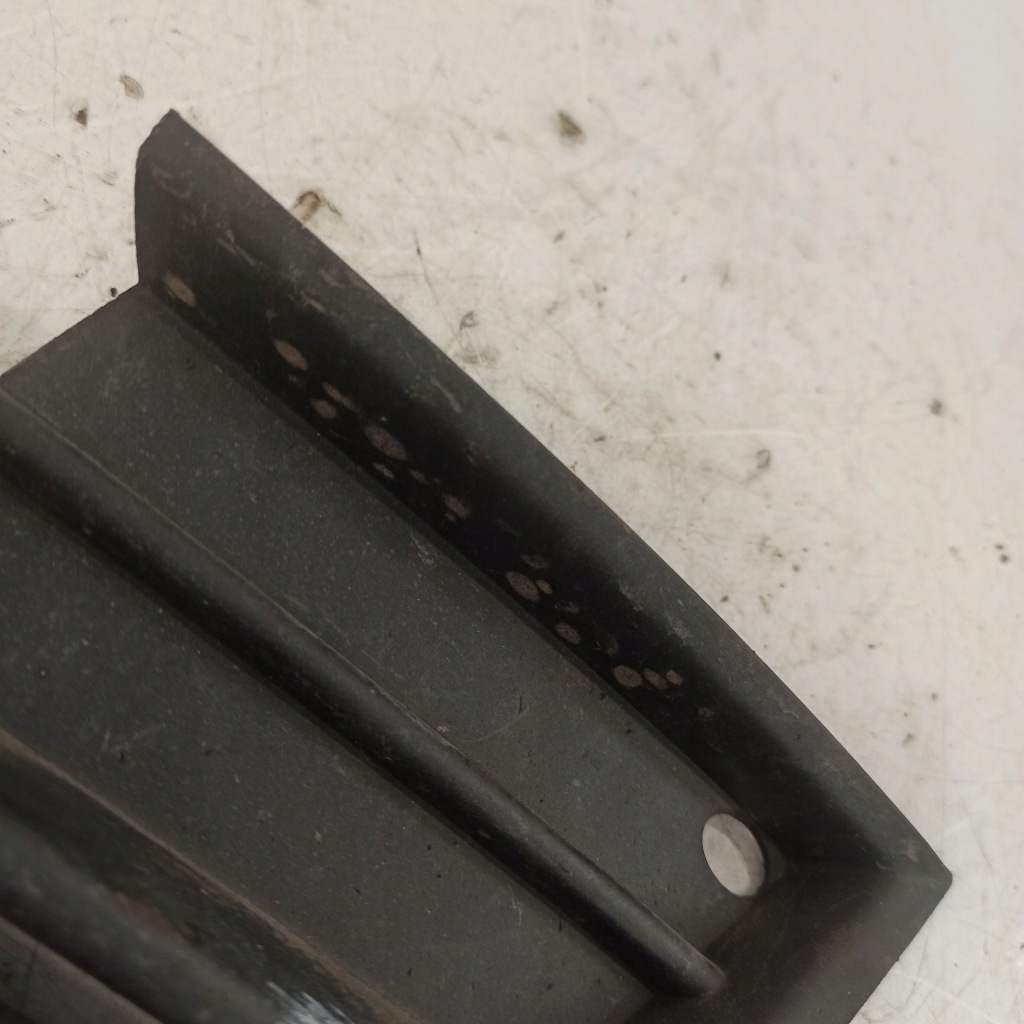 фото №10, Skoda fabia iii решётка бампера левый перед 6v0853665