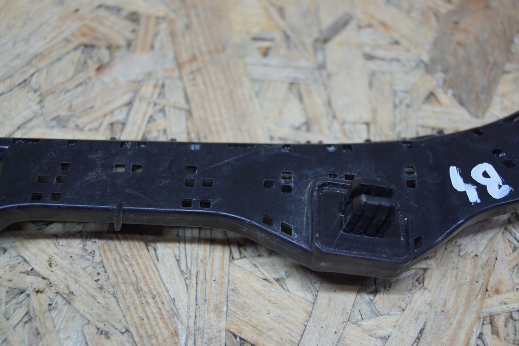 фото №6, Subaru wrx напрямна кронштейн бампера правий задня