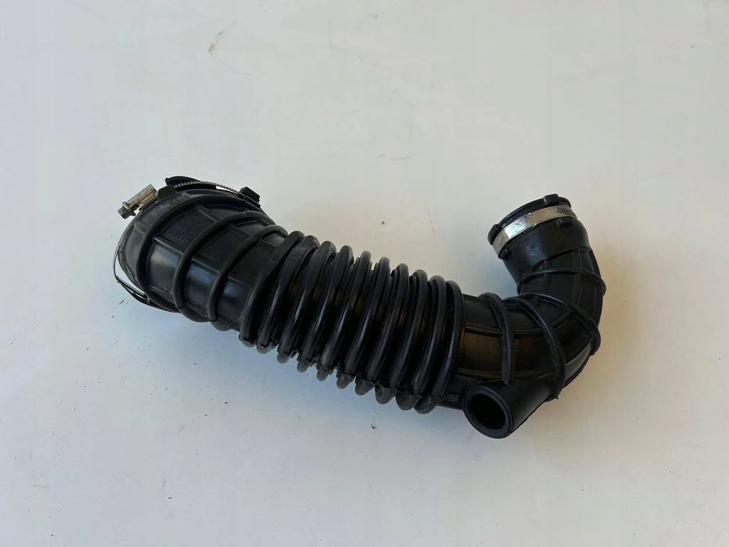 фото №1, Audi q5 8r труба впускной воздуха 03g129629 оригинал