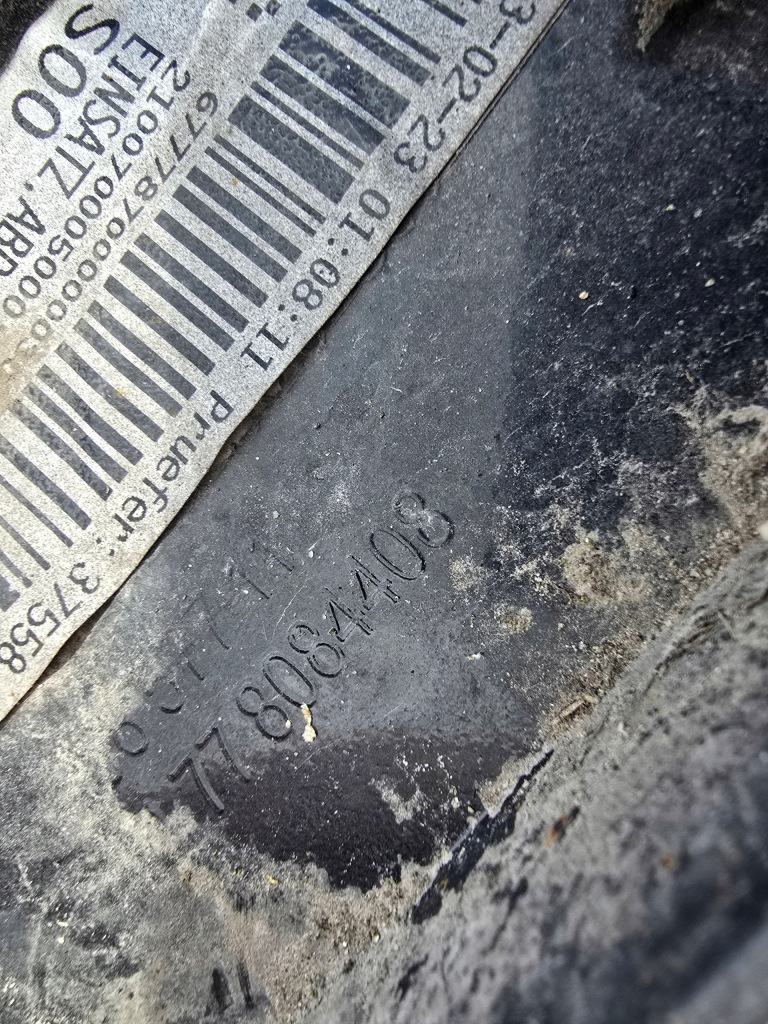 Молдинг порог правая bmw m3 g80 g81 8084408 Цена