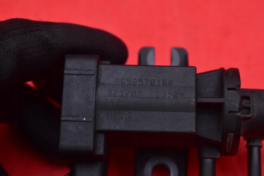 фото №8, Клапан вакуумa 9652570160 citroen c4 picasso 1 i 1.6 hdi 109 km 06-13