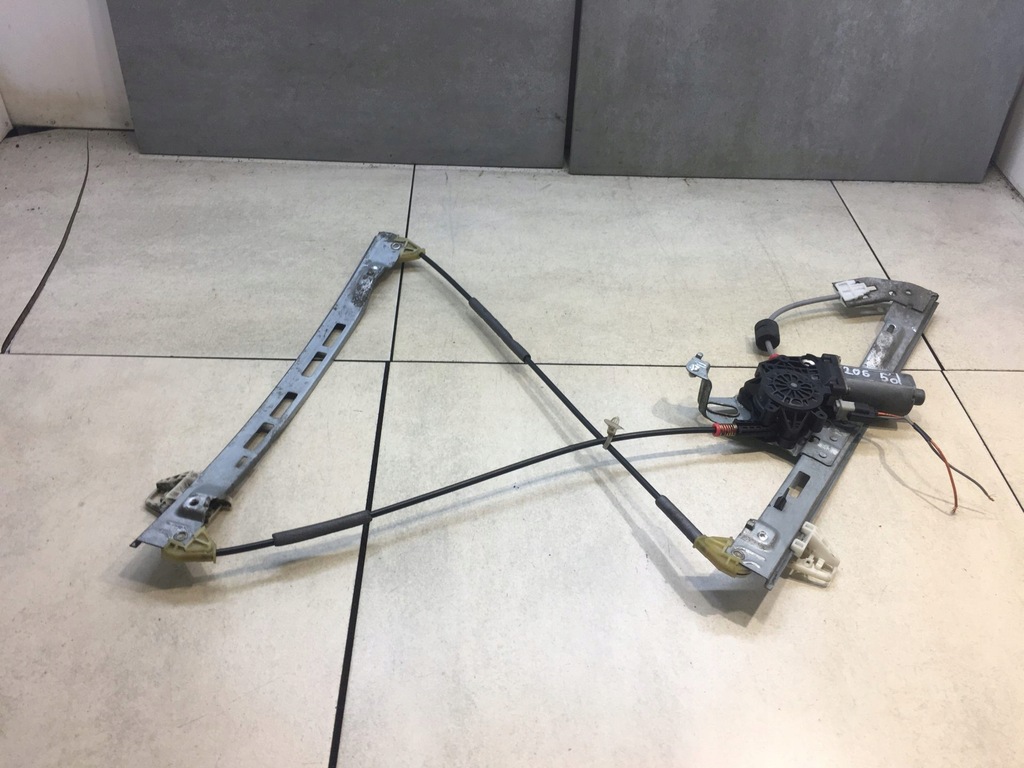 фото №1, Подъемник стекло правый перед peugeot 206 5d