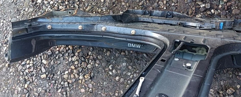 Стойку порог правый bmw e90 седан a22 sparklinggraphit Киев