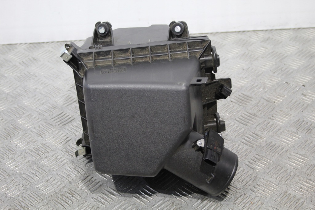 фото №1, Корпус фильтра воздуха lexus nx 300h lift