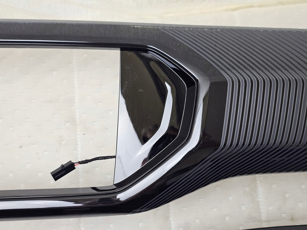 фото №10, Молдинг защита dekor консоли рамка спидометра решётка обдув vw t-cross led