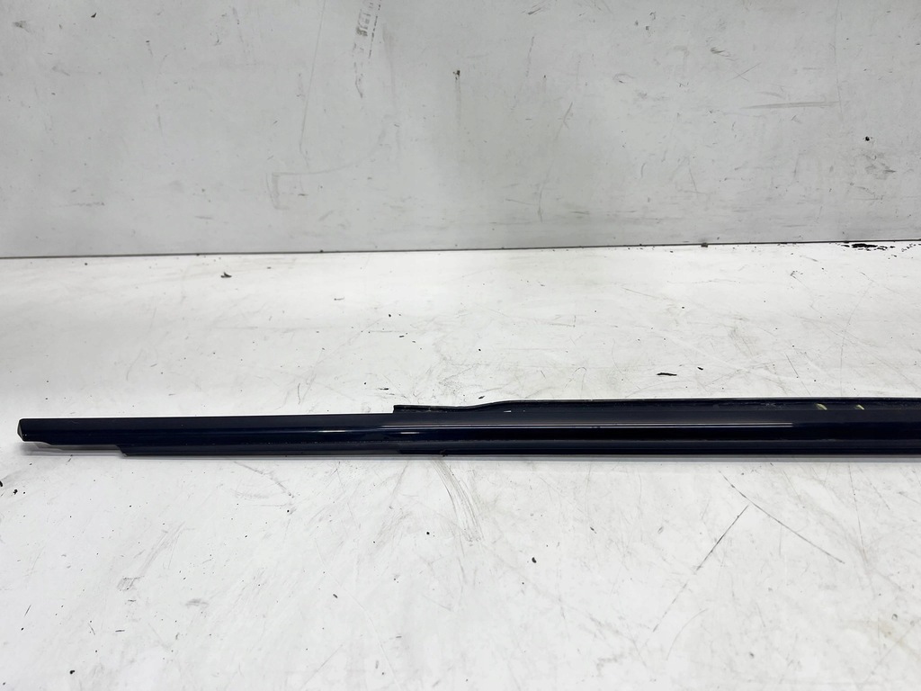 фото №7, Молдинг уплотнитель стекло правая перед audi a6 c7 4g0853284g