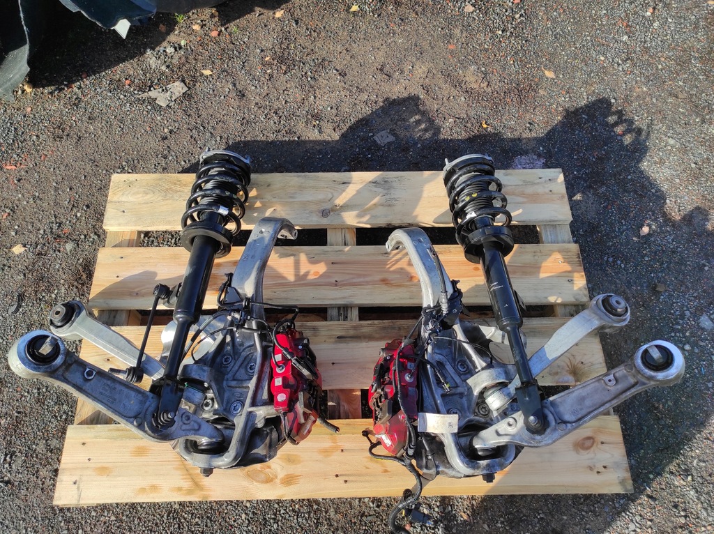 фото №1, Поворотний кулак ліва важелі амортизаторна стійка alfa romeo giulia