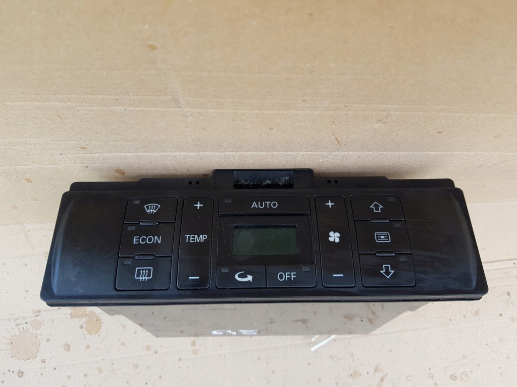 Купить Панель кондиционера 8d0820043m audi a4 b5