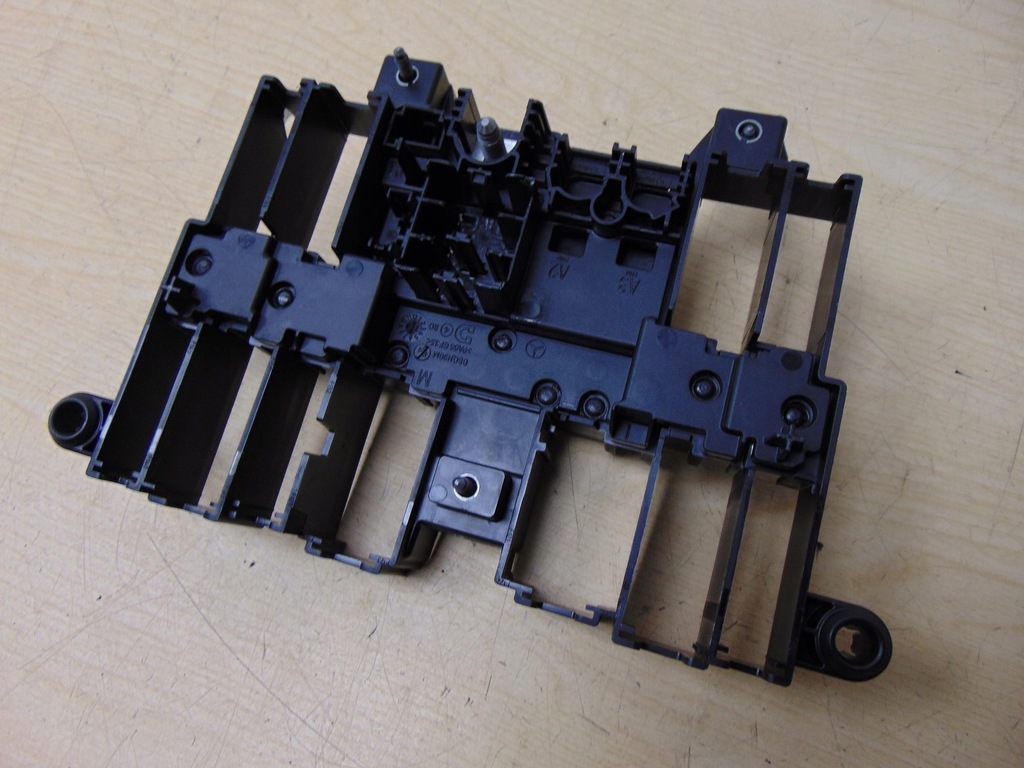 фото №5, Коробка предохранителей pusta nowa mercedes w177