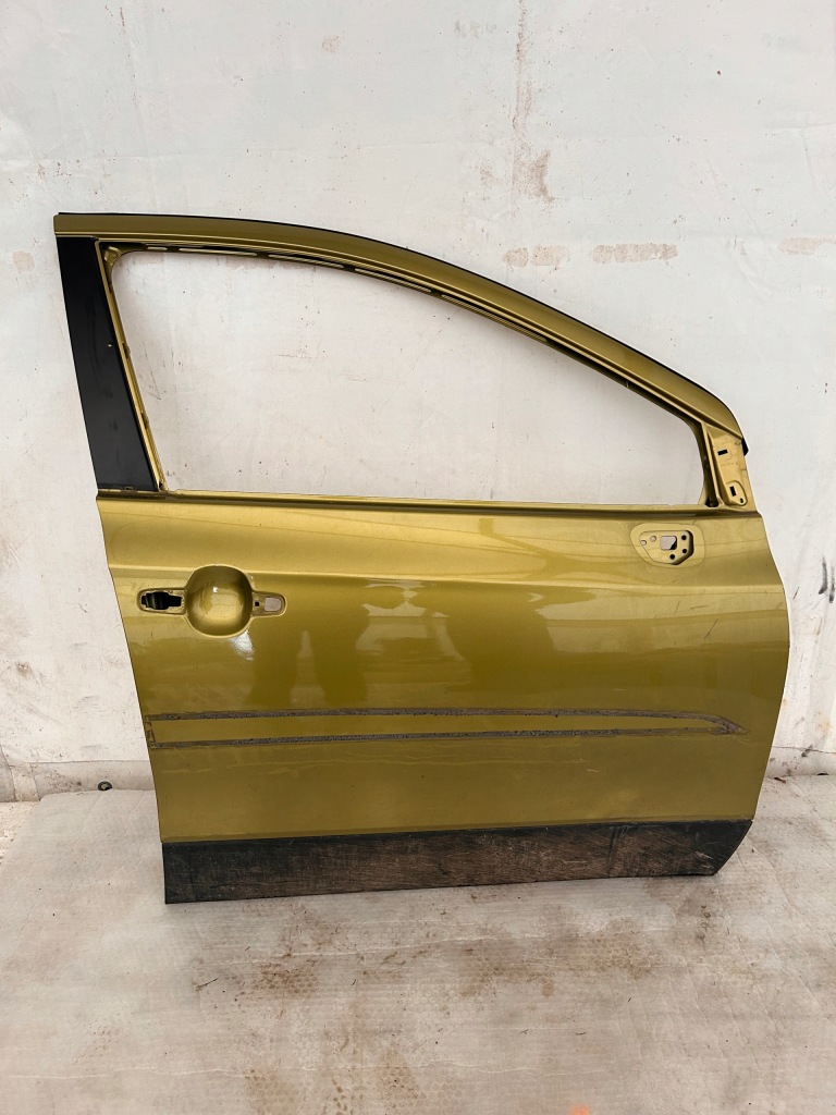 фото №1, Suzuki sx4 s-cross 2013 - 2021 дверь r перед sx-4