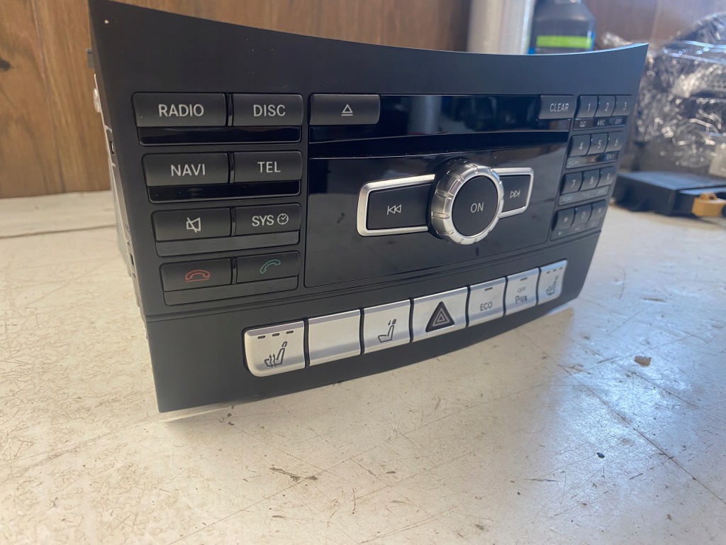 фото №3, Mercedes w212 радіо навігація cd a2129008524