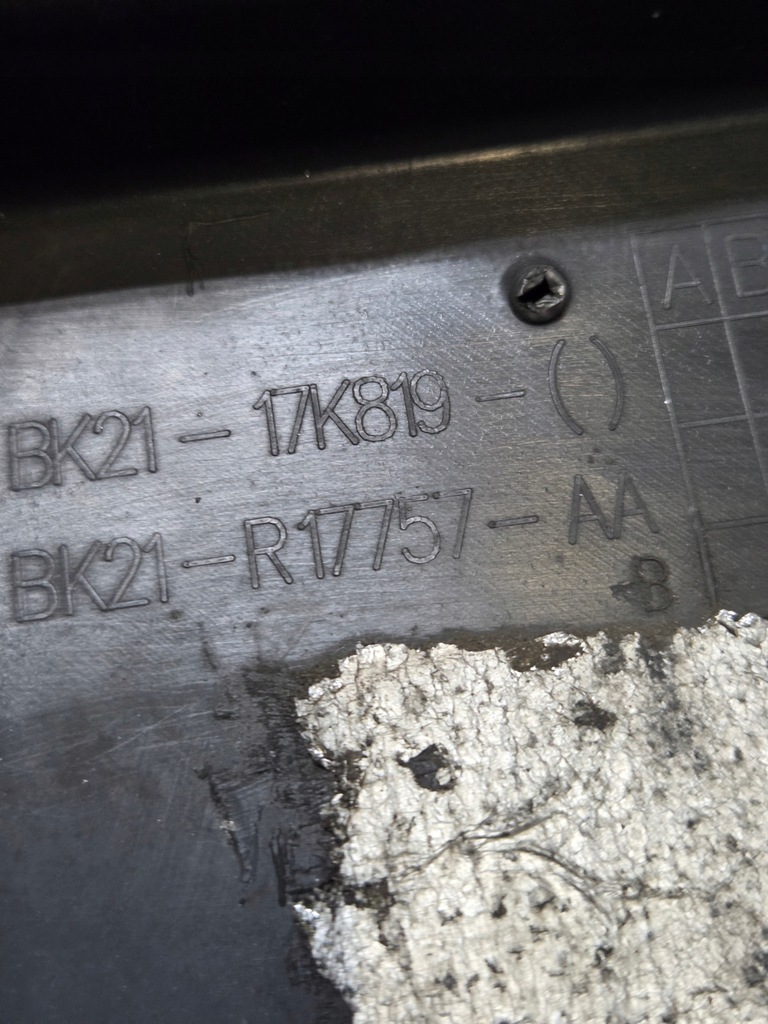 фото №16, Ford transit custom 2016- бампер перед bk21-17k819 код лакокрасочного покрытия 5b