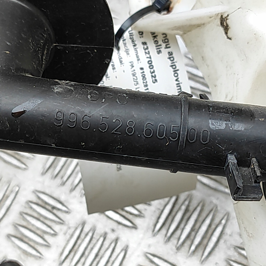 фото №8, Бачок омывателя porsche cayman 987 99752870101 32700325 3.4l