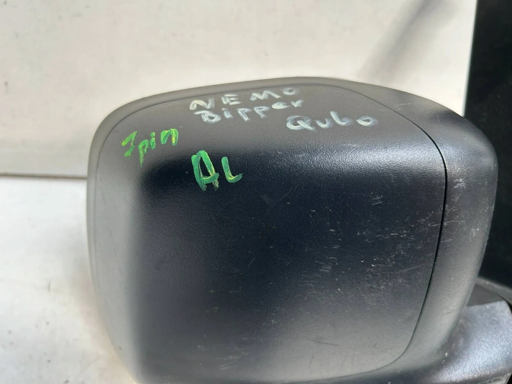 Зеркало правое peugeot bipper с Разборки