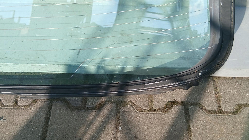 Скло задня alfa romeo 156 04r sedan Ціна