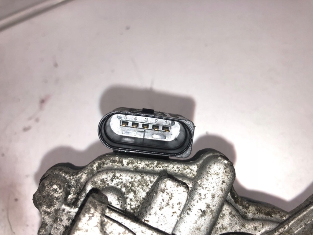 фото №7, Дроссельная заслонка skoda rapid 04l128059aa 1.6 115km