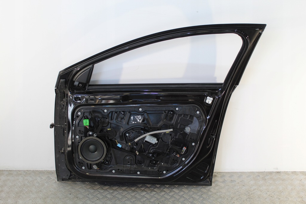 фото №4, Дверь правый перед volvo v40 crosscountry