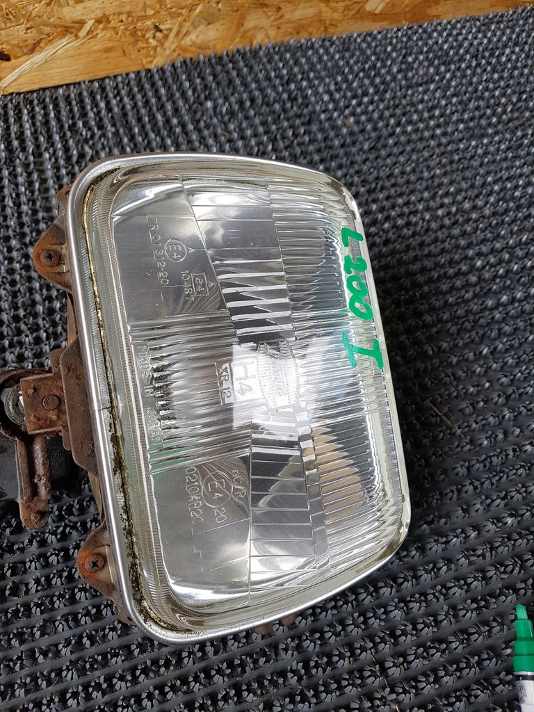 фото №7, Mitsubishi l200 i 86-96 перша покоління лампа перед przedia ліва