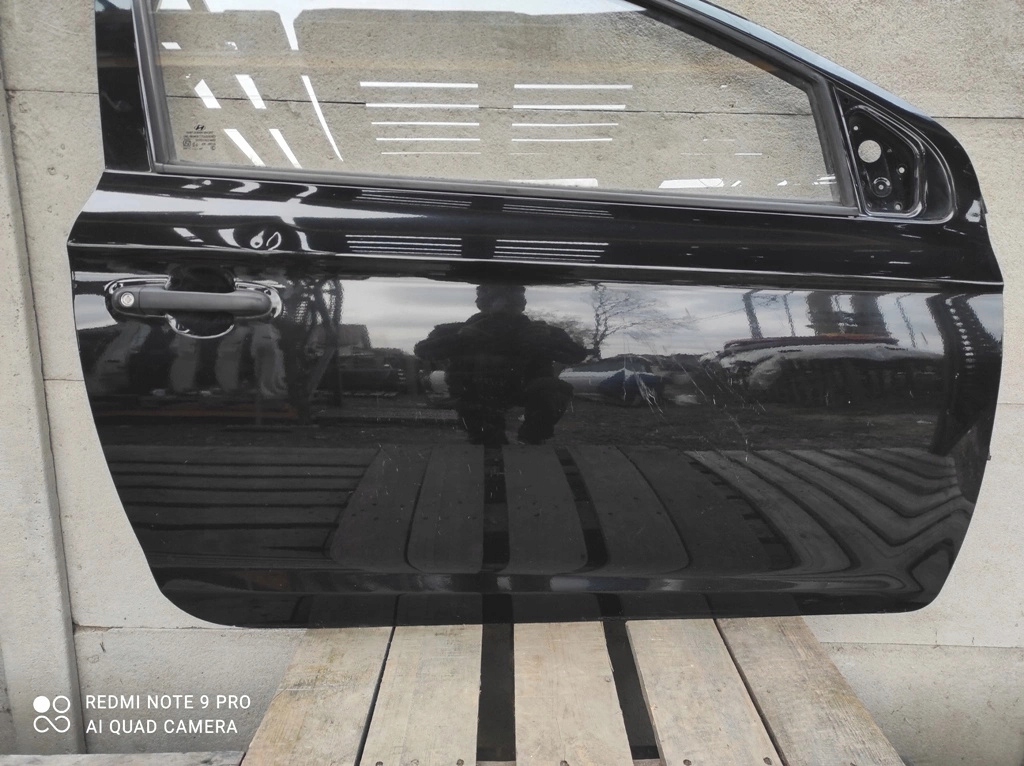 фото №1, Дверь правое hyundai i20 i 2008-2014 чёрные 3 дверь