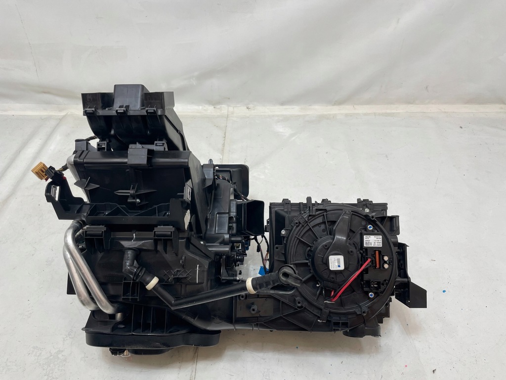 фото №12, Vw atlas 18-24 обігрівач передня usa