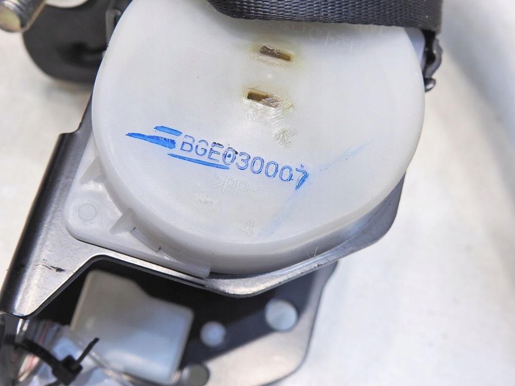 фото №6, Pas безпеки лівий задня iii ряд mazda 5 i