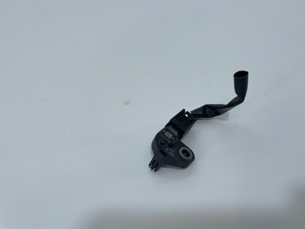 Датчик удара ударный штекер mazda cx-5 cx5 2 kf k123-57k1x 2017- с Разборки