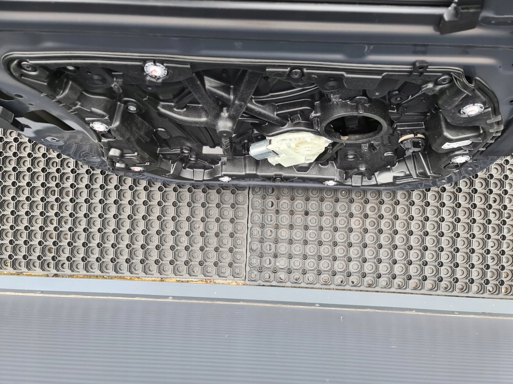 фото №8, Bmw g30 двері лівий перед задня c5e alvitgrau металік