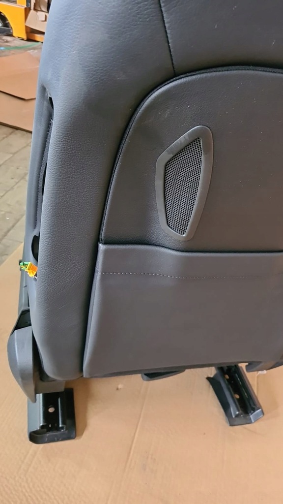 фото №6, Mercedes 218 cls сидіння оббивка заднє сидіння