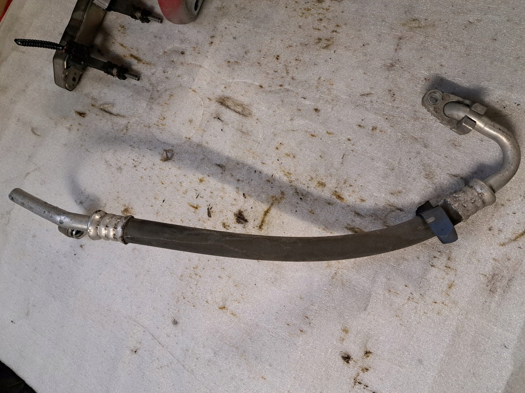 фото №1, Toyota yaris iii 1.33 шланг кондиционера