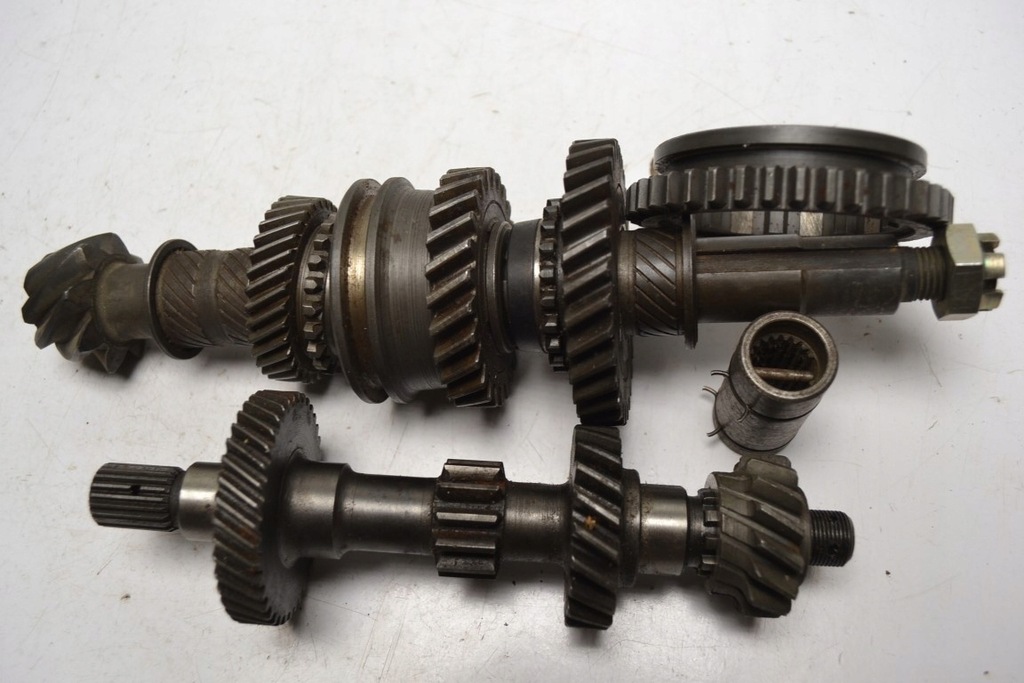 фото №11, Fiat 126p вали проміжний вал коробки передач колеса зубчасте