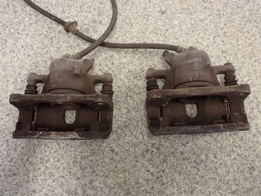 фото №5, Suzuki swift 05-09 суппорт передний левый lub правый