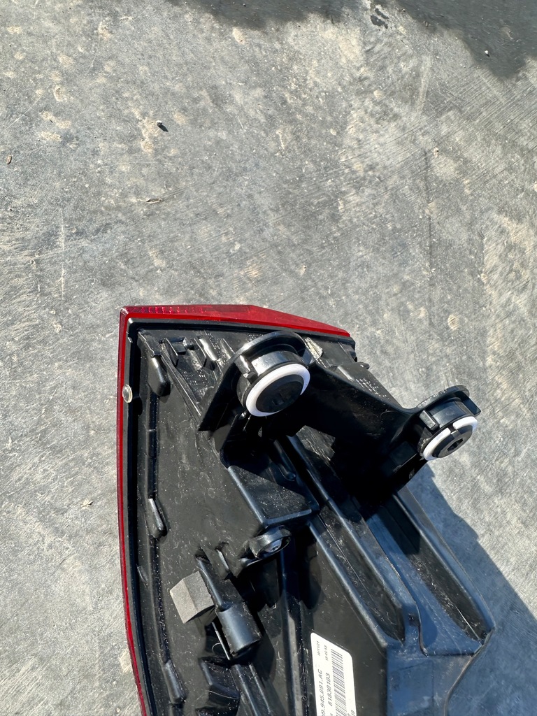 фото №9, Лампа лівий задня w крила audi a4 b9 avant 8w9945091ac