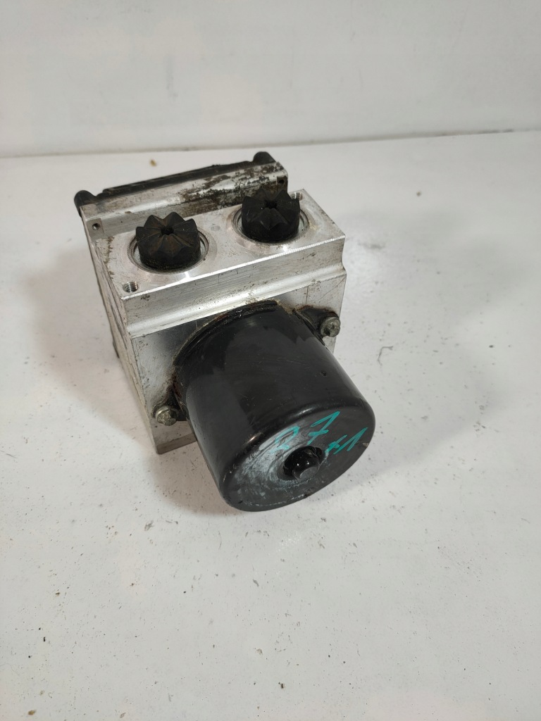 фото №1, Насос тормозная abs vw passat b6 3c0614109m