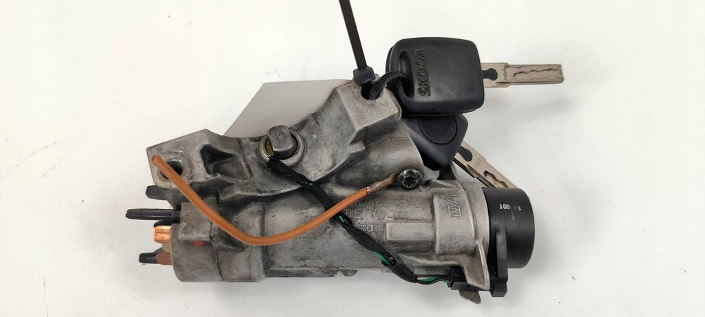 фото №1, Замок зажигания 4b0905851 skoda fabia i