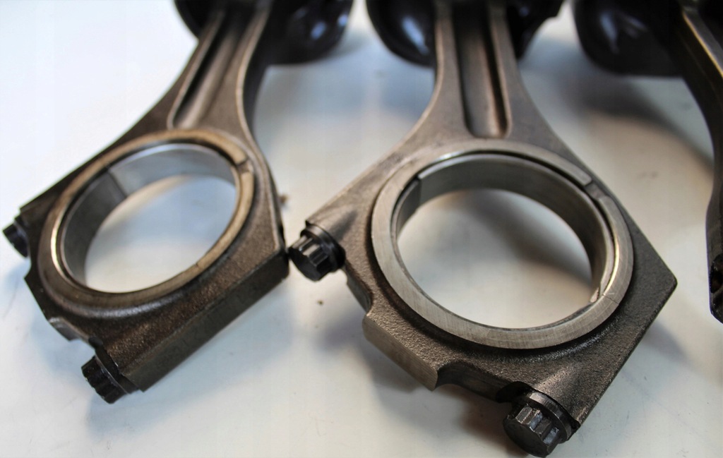 фото №7, Поршень шатун m67n m67 745d 4.4d bmw e65 e66