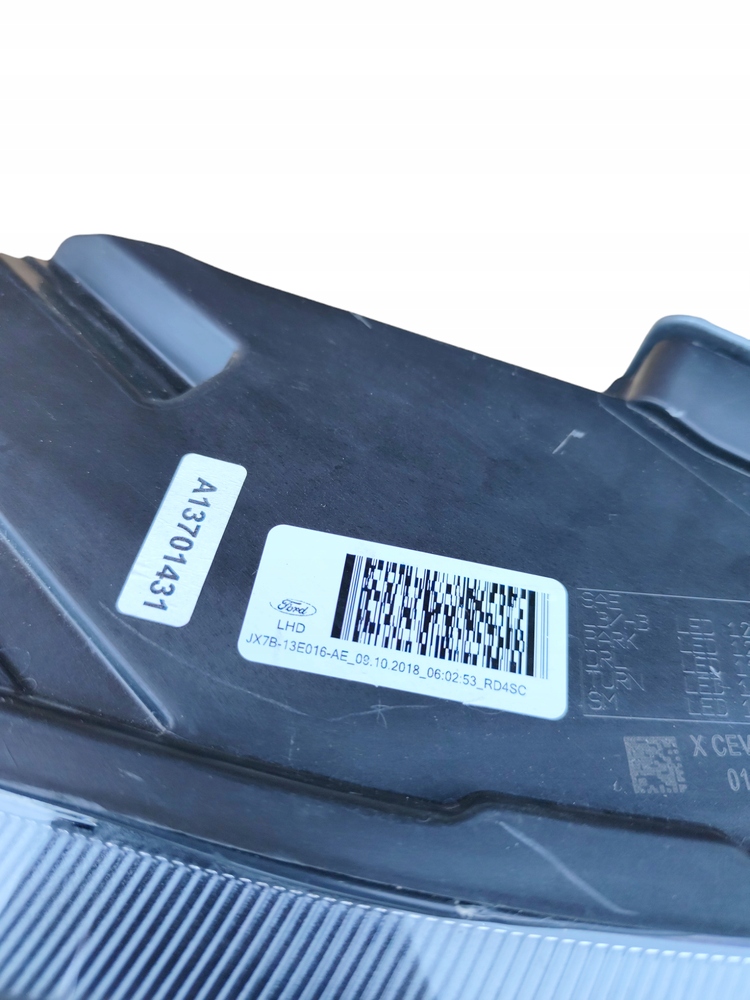 Фара full led правый  ford focus mk4 Недорого