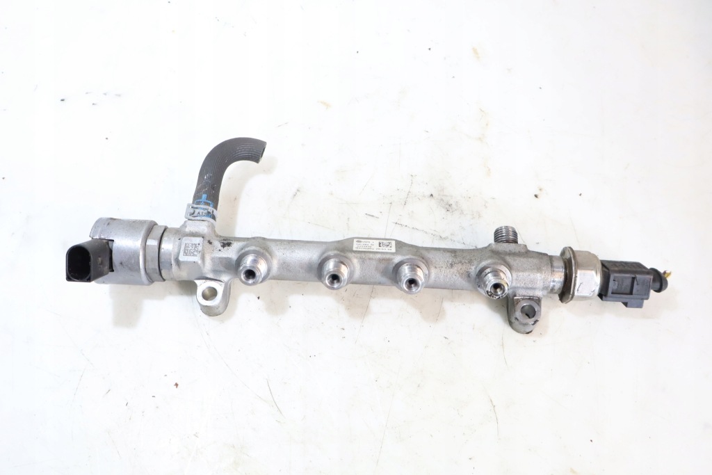 фото №1, Молдинг упорскування skoda superb iii 2.0tdi