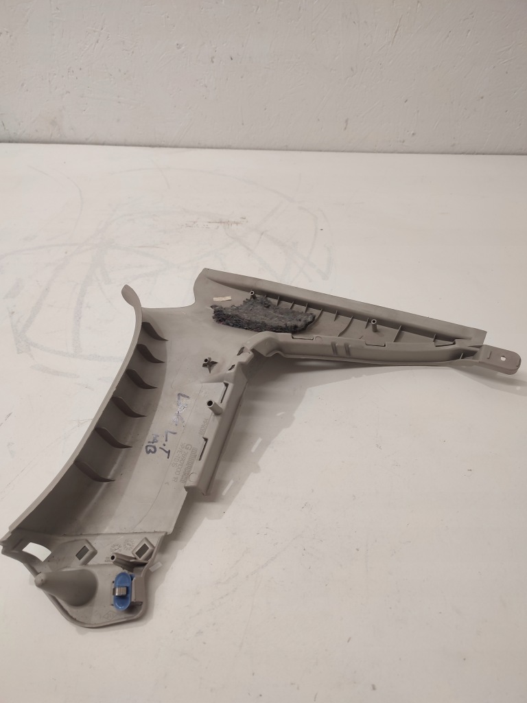 фото №7, Renault laguna iii защита стойка левый задняя hb 769010001r