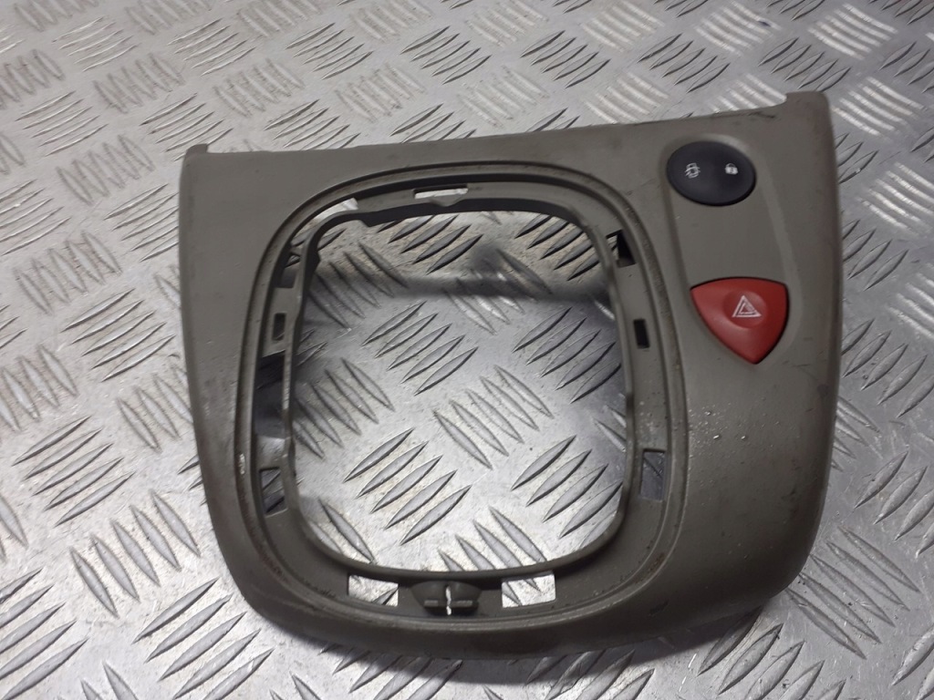 фото №1, Рамка чохол важеля перемикання передач перемикання передач renault scenic ii 1.6 82001410005