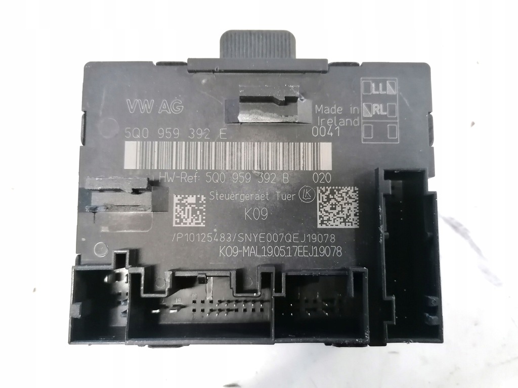 фото №1, Audi q2 17r модуль двері 5q0959392e