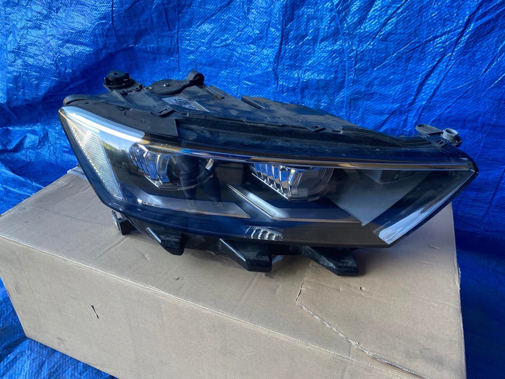 фото №2, Лампа правая перед vw troc t-roc 2ga 2ga941006b