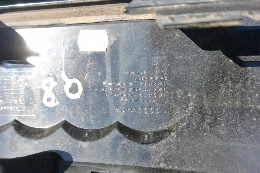 фото №10, Audi q8 rsq8 4m8 молдинг крышки задний накладка накладка лампы