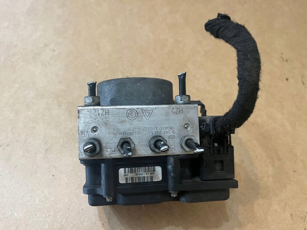 фото №1, Opel corsa d насос abs 13236012