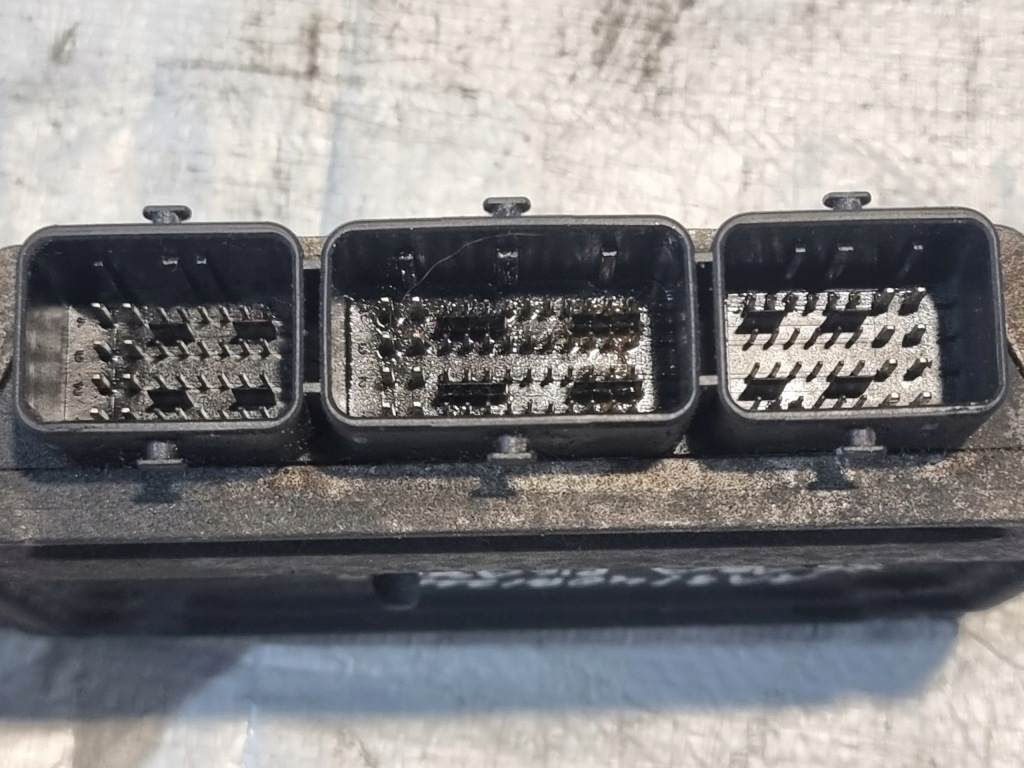 фото №9, Бортовой компьютер блок управления двигателя оригинальный номер 9650623180 citroen xsara picasso 1.8b 16v