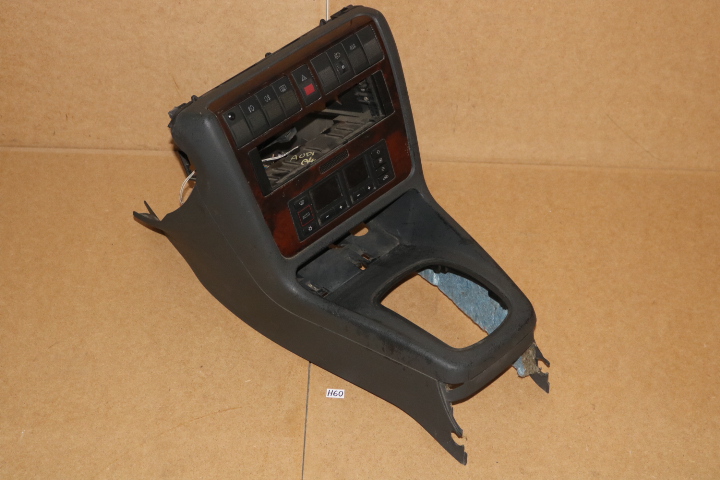 фото №1, Audi a4 консоль средняя рамка радио защита выборщик rzełączniki drewno