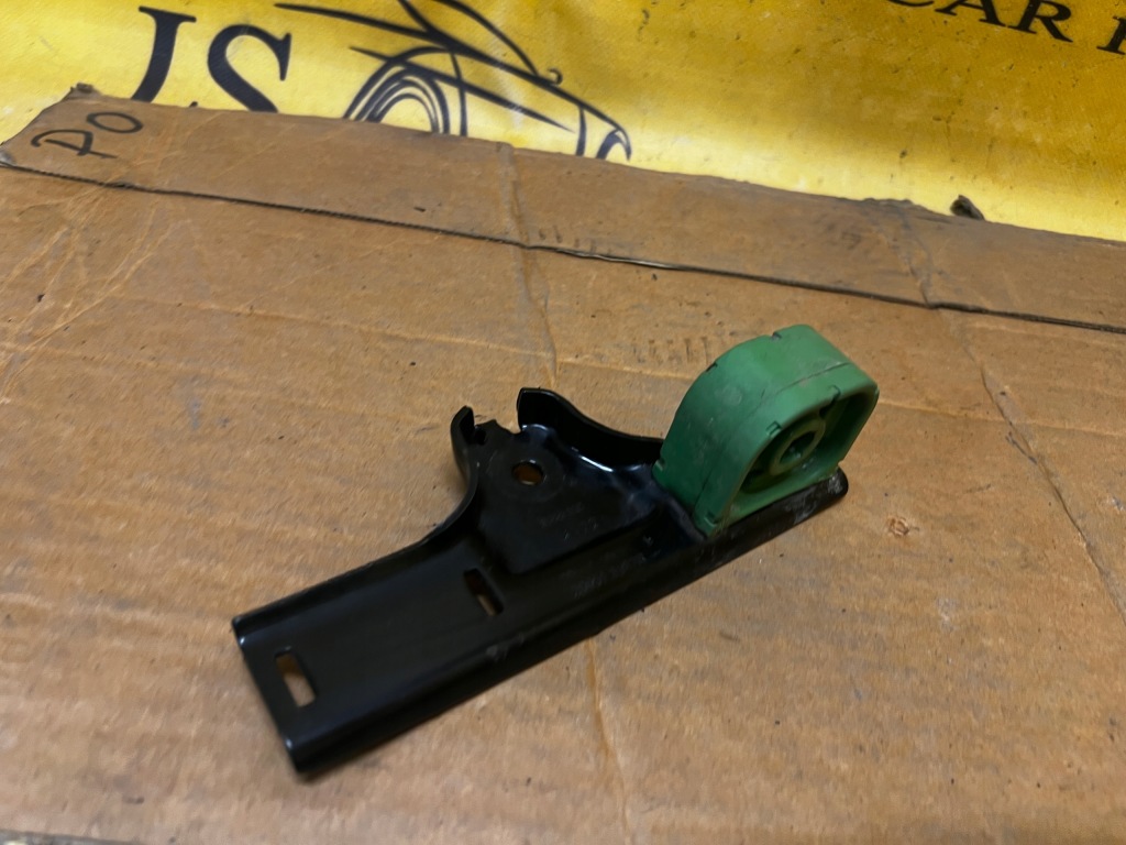 Купить Кронштейн глушителя renault nissan dacia sandero 3 iii 1.0 tce