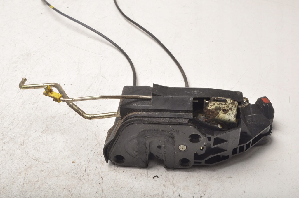 фото №5, Hyundai trajet замок дверь правый перед 5 pin eu