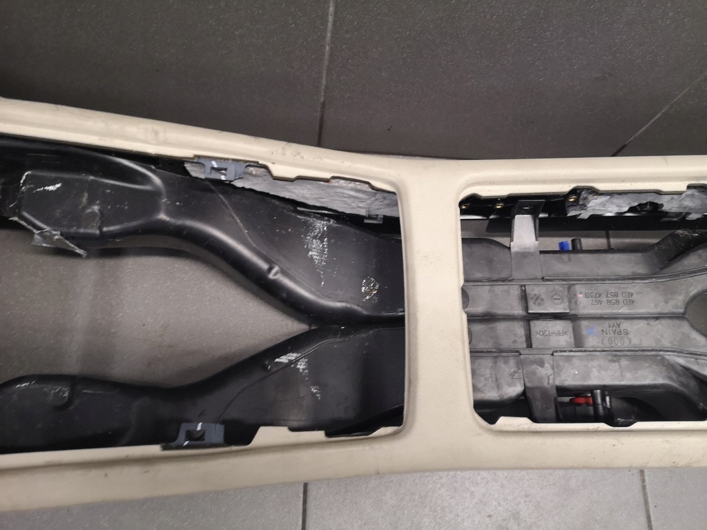 фото №10, Тунель середній кремовий audi a8 d3 ii lift