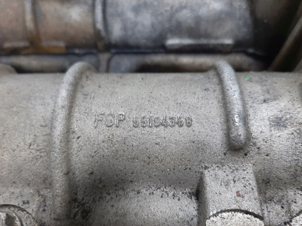 Opel vectra c универсал 1.9cdti рестайлинг  06r z19dth крышка клапанов валы 55194358 Киев