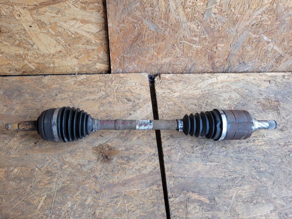 фото №1, Привідний вал ліва короткий dacia duster i lift 391016491r